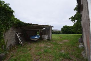 Casa  Carretera loureiros. Casa rural a restaurar en venta en loureiros, pontedeume