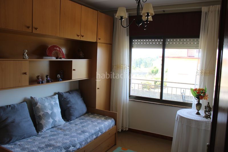 Foto 3af1efda-f23b-4161-95c8-081ee147c0d9. Casa amb aparcament a Miño