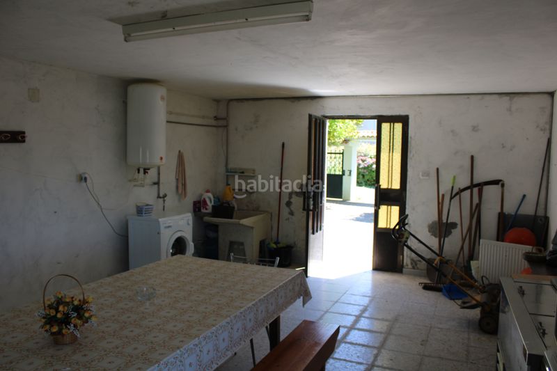 Foto 72a662e7-ff66-4e7c-9bab-48b2969a7697. Casa amb aparcament a Miño