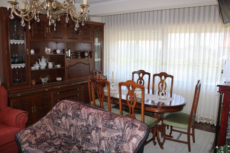 Foto bf589c2d-e499-4753-b7e3-a82b276bb0be. Casa amb aparcament a Miño
