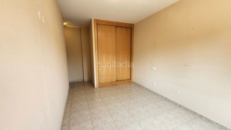 Foto a8529cad-cb4a-44c8-8dd5-bf7640fa061a. Pis a calle prado grande 2 a Miño