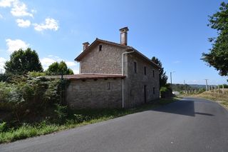 Country house in Vilarmaior. Casa rústica en vilamateo