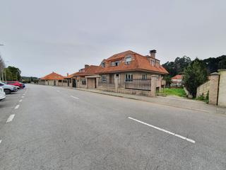 Xalet  Rúa da granxa do vento. Chalet a estrenar
