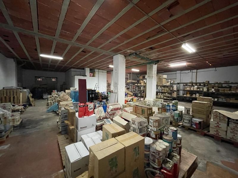 Foto 3df30db8-0565-44da-89b9-534a14546d4b. Local comercial a Estrada (A)