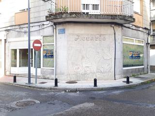 Lloguer Local Comercial  Rúa albariño. Local comercial a 100 m. del colegio sto.tome