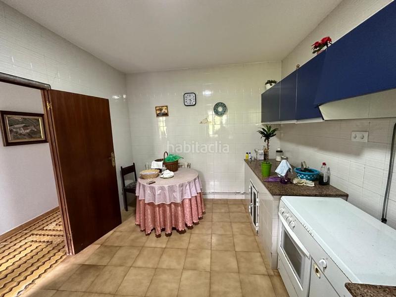 Foto 16002647-9397-4a0d-aaf9-3cb7fd65d1bc. Casa  de planta baja con finca en Sobrán Vilagarcía de Arousa