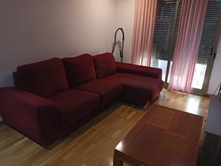 Pis  Rúa dereitos humanos. Piso de tres habitaciones en plena calle peatonal con plaza de g