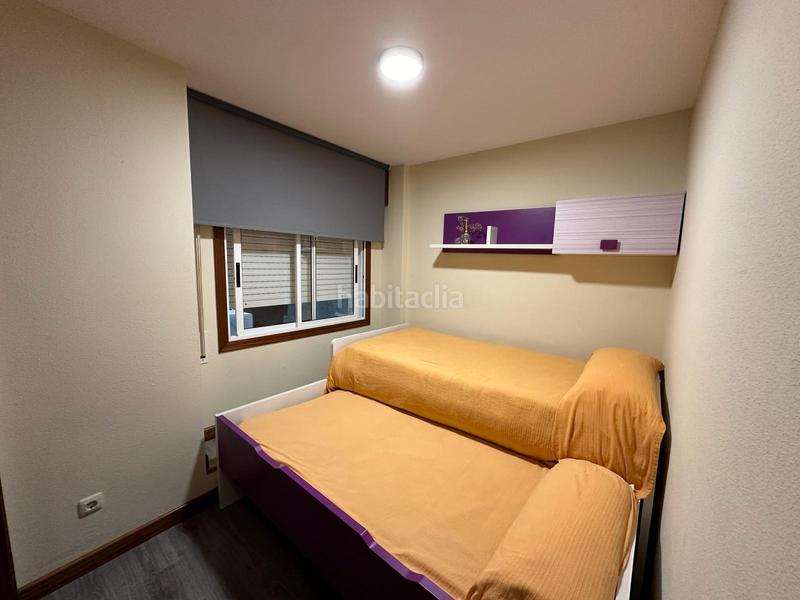 Foto 0a5c1d34-ed1d-4818-b1b6-56e51e524573. Location rez-de-chaussée avec parking dans Sanxenxo pueblo Sanxenxo