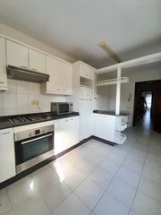 Etagenwohnung en R�a principal 119. Piso de cuatro dormitorios en  el centro de  boiro  y muy pr�xim