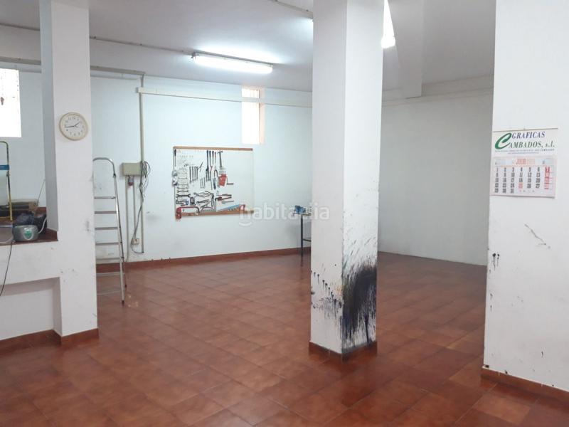 Foto 2c194525-c10a-4ef1-a8ba-9267c0f05665. Rent business premise in Cambados