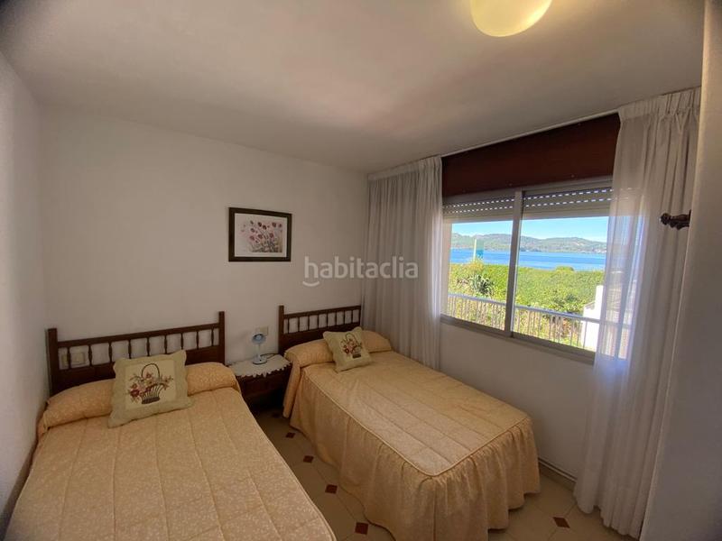 Foto 174f765d-bea4-4e4e-96f7-57d2413e117c. Affitto appartamento con parcheggio in Noalla Sanxenxo