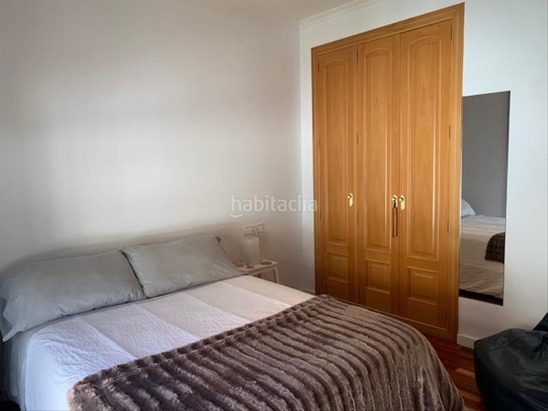 Foto aa59e103-5fc1-4c83-aed2-cb272862bf7a. Casa a schiera con riscaldamento parcheggio piscina in Sanxenxo