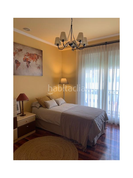 Foto c290f60c-7696-4fec-b7d4-226c90696646. Casa a schiera con riscaldamento parcheggio piscina in Sanxenxo