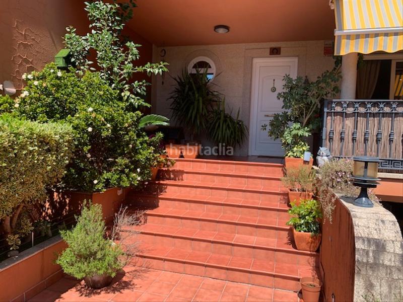 Foto d8293b5d-f796-4c19-b0a9-42b9cce095f2. Casa a schiera con riscaldamento parcheggio piscina in Sanxenxo