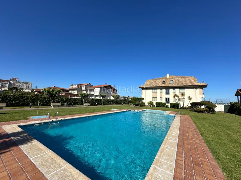 Foto 194e1a9f-d38a-4607-a7fe-43b52294191b. Appartement dans calle a lanzada 145a dans Noalla Sanxenxo