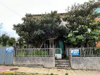Casa a Ac-550 18. Casa de piedra para restaurar en xuño