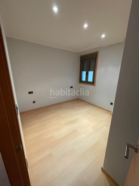 Foto ceef4510-4fec-4334-8e9f-080d8a68c8de. Appartamento con parcheggio in Sanxenxo pueblo Sanxenxo