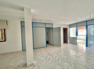 Local Comercial a Rúa luis a. mestre 48. Se vende local en o grove