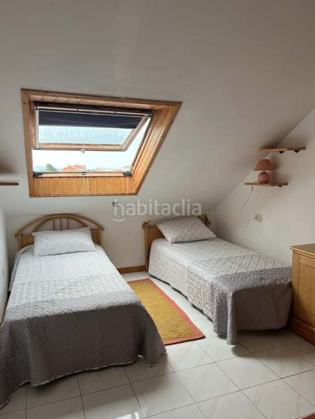 Foto f110fd12-7af6-429b-8736-9e4a1a291c2b. Piso se vende piso en portonovo en Adina - Portonovo Sanxenxo