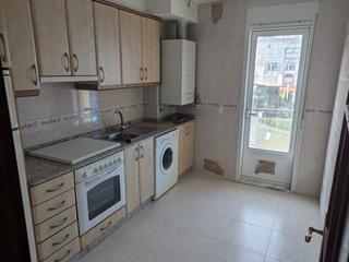 Appartement à Teo. Piso a estrenar,con posibilidad de hacer duplex,a 10 minutos del