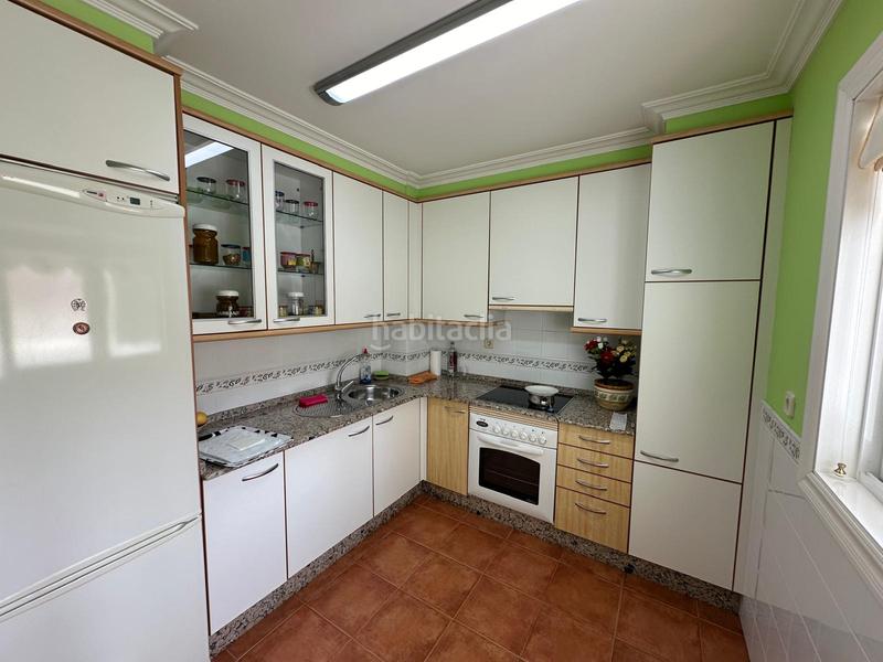 Foto 7d32e944-241b-43ae-8723-446bd2ed9a6d. Attique avec chauffage parking dans Sanxenxo pueblo Sanxenxo