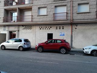 Lloguer Local Comercial a Avenida de barraña 38. Local comercial sin acondicionar en avenida de barraña