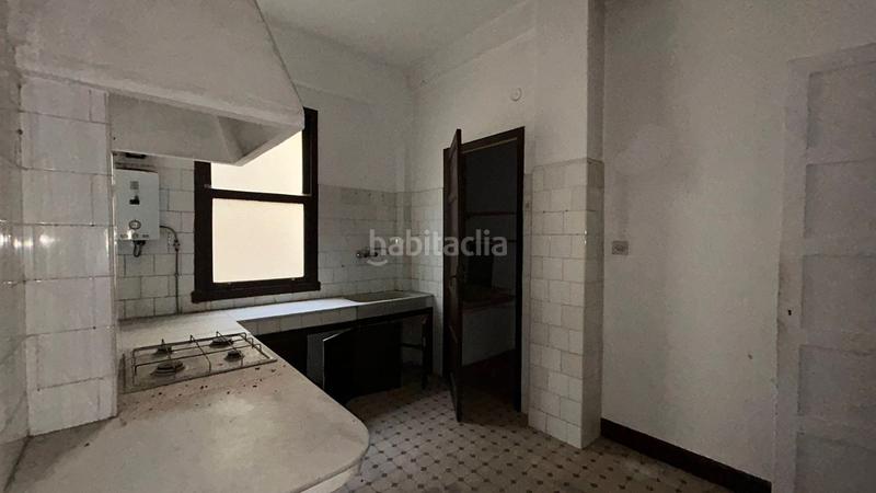 Foto 4d66cc7f-7aa4-4438-8074-260f00729653. Piso amplio piso en el centro en santa uxía de Ribeira Ribeira