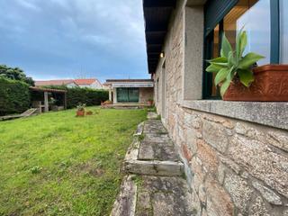 Chalet  Ra castelao. Bonita casa de piedra con vistas al mar
