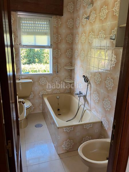 Foto 25d0aac6-92e5-4eca-bf81-23db1b2e74d1. Casa a rúa arousa 22 a Vilagarcía Vilagarcía de Arousa