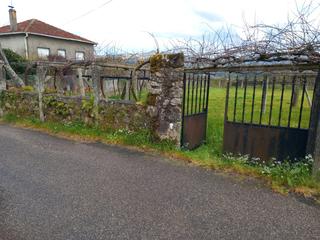 Terreny residencial a Praza de galicia 1. Se vende parcela urbanizable