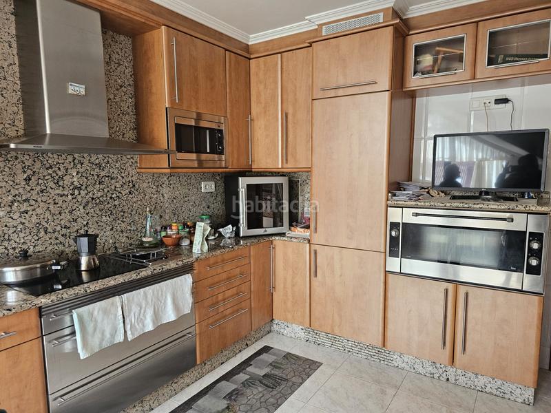 Foto ba76f876-41e5-47b6-a2af-81b34ac3335e. Ático novedad,venta ático doble con orientacion pico sacro,chimenea en salon,aspiracion centralizada, hab.principal con vestidor y baño, en Teo