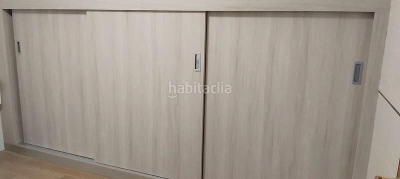 Foto c0f544b7-ce39-46b1-bcfd-12533bc28a07. Casa amb aparcament a Aguiño Ribeira