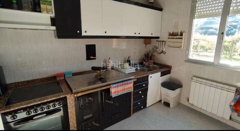 Foto c8508575-618e-4950-83ab-555917673e19. Casa  unifamiliar con terreno en aldea brion de leiro en Rianxo