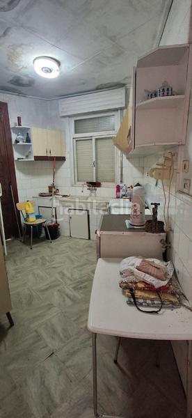 Foto 833522b2-058e-4a22-9fa5-50386d74aaac. Casa en rúa principal 5 asa con garaje para reformar en calle principal en Boiro