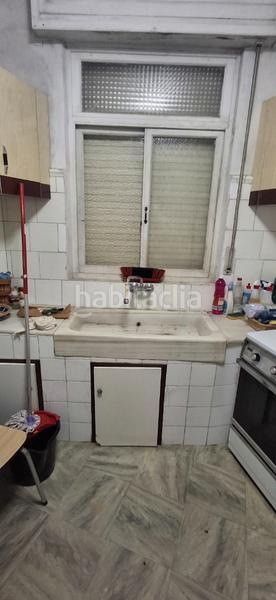 Foto de94d52b-3f5a-4ac8-9f71-4888854dc603. Casa en rúa principal 5 asa con garaje para reformar en calle principal en Boiro