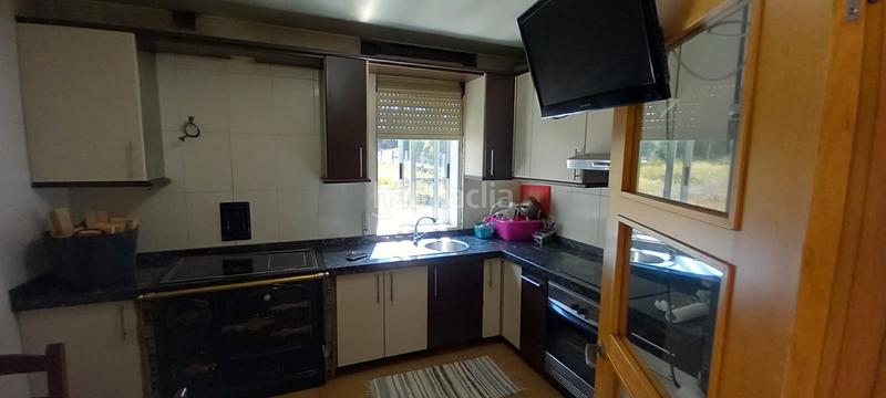 Foto efde6f1b-d8f4-46eb-b8da-c701bd7abc25. Casa a Cambados