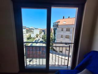 Pis a Paseo marítimo 2. Piso de tres habitaciones y dos baños a dos minutos de playa jar