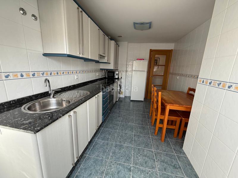 Foto a94d4426-9a62-40e6-92a2-bbd07f5f79e9. Àtic amb calefacció a O Milladoiro Ames