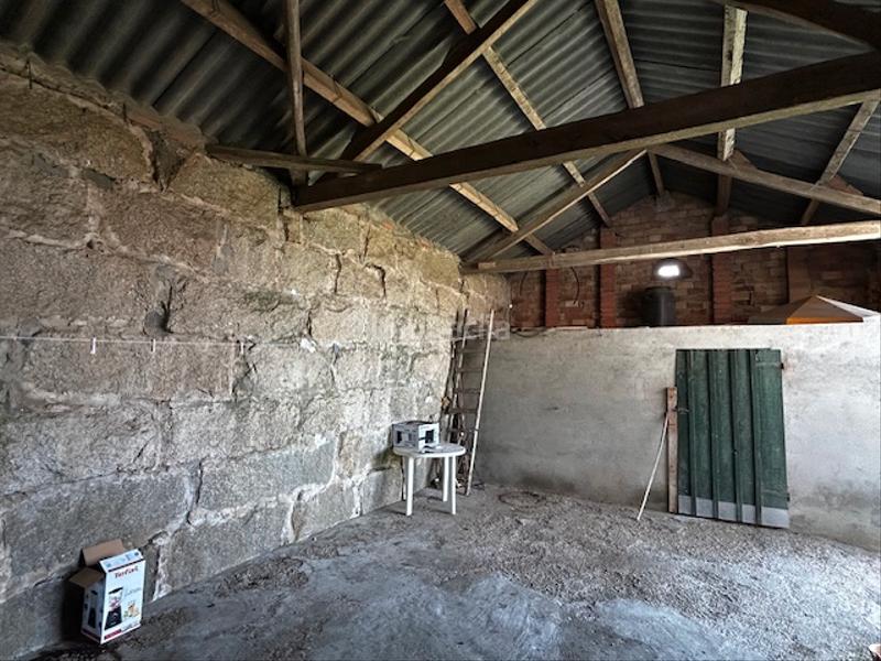 Foto 78a03b10-39b6-4779-a64d-00b5242939aa. House with parking in Vilanova de Arousa