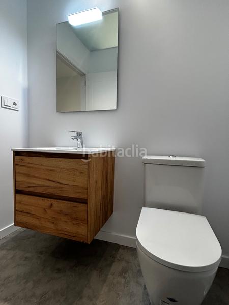 Foto 14b2b9ce-5397-425c-84a0-54c58e26a023. Casa adossada a rúa esperanza 22 a O Carril Vilagarcía de Arousa