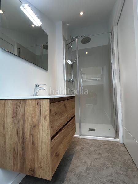 Foto 36ca52b5-4dc5-41ef-acb9-89016e910869. Casa adossada a rúa esperanza 22 a O Carril Vilagarcía de Arousa