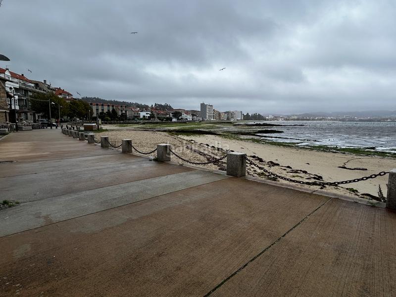 Foto 482b81d3-d2e6-460d-8b37-3d128cfe8356. Casa adossada a rúa esperanza 22 a O Carril Vilagarcía de Arousa