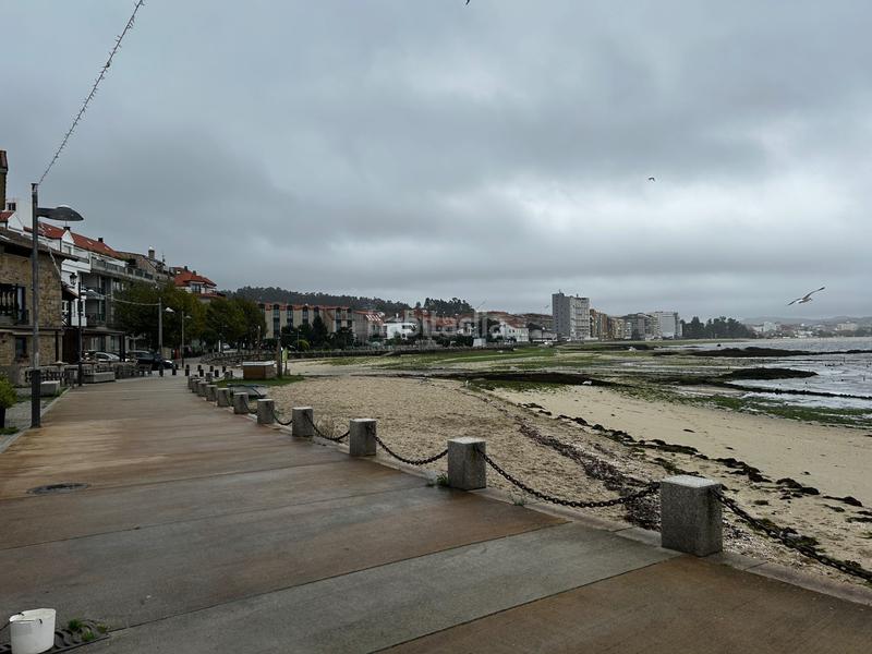 Foto c16610a6-7644-4775-b6ae-c8946b1b61db. Casa adossada a rúa esperanza 22 a O Carril Vilagarcía de Arousa