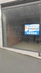 Locale commerciale in Rua Cesteiros