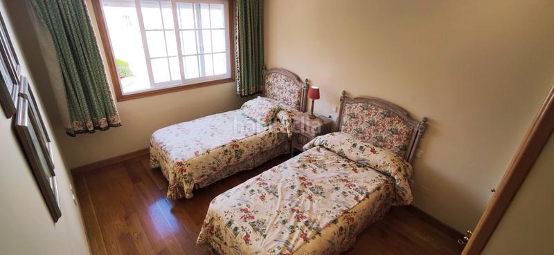 Foto 94b913dc-26bf-4d46-9bdf-8ef923637949. Etagenwohnung mit parking in Sanxenxo pueblo Sanxenxo