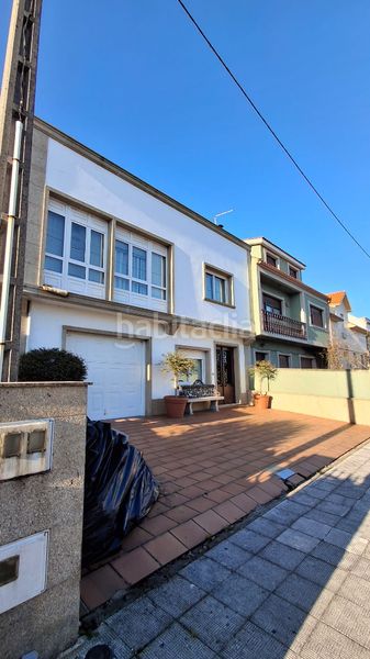 Foto d7e49e37-5d02-4d83-821d-9dd58743704e. Chalet in ac-305 35 in Pobra do Caramiñal (A)