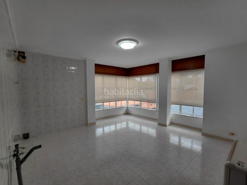 Foto 0b2b47e6-d127-427a-b447-fcc3ee23fef9. Apartament amb aparcament a santa uxía de Ribeira Ribeira