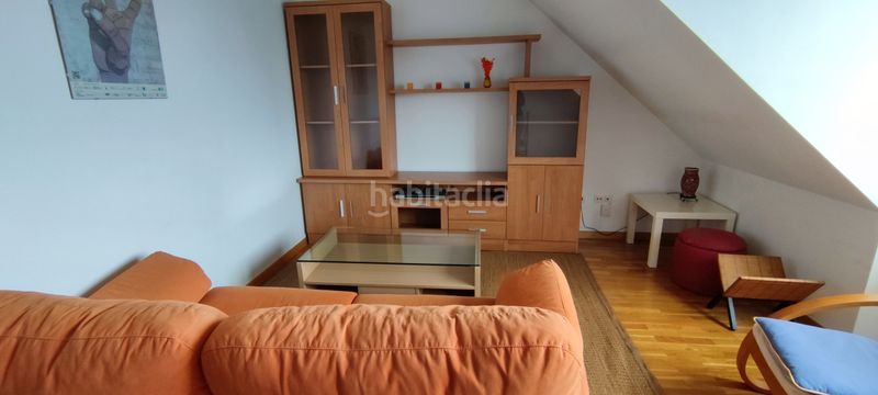 Foto 41c54adb-b4a8-4756-83bf-458995371db8. Ático atico 2 dormitorios en O Milladoiro Ames