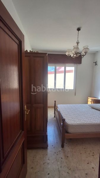 Foto 50f799fd-df24-4993-86c8-957359bb3ed1. Xalet amb xemeneia aparcament a Oleiros Ribeira