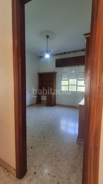Foto 6bd8b2fa-00de-4e58-ae63-d2eb7e06c9c7. Xalet amb xemeneia aparcament a Oleiros Ribeira